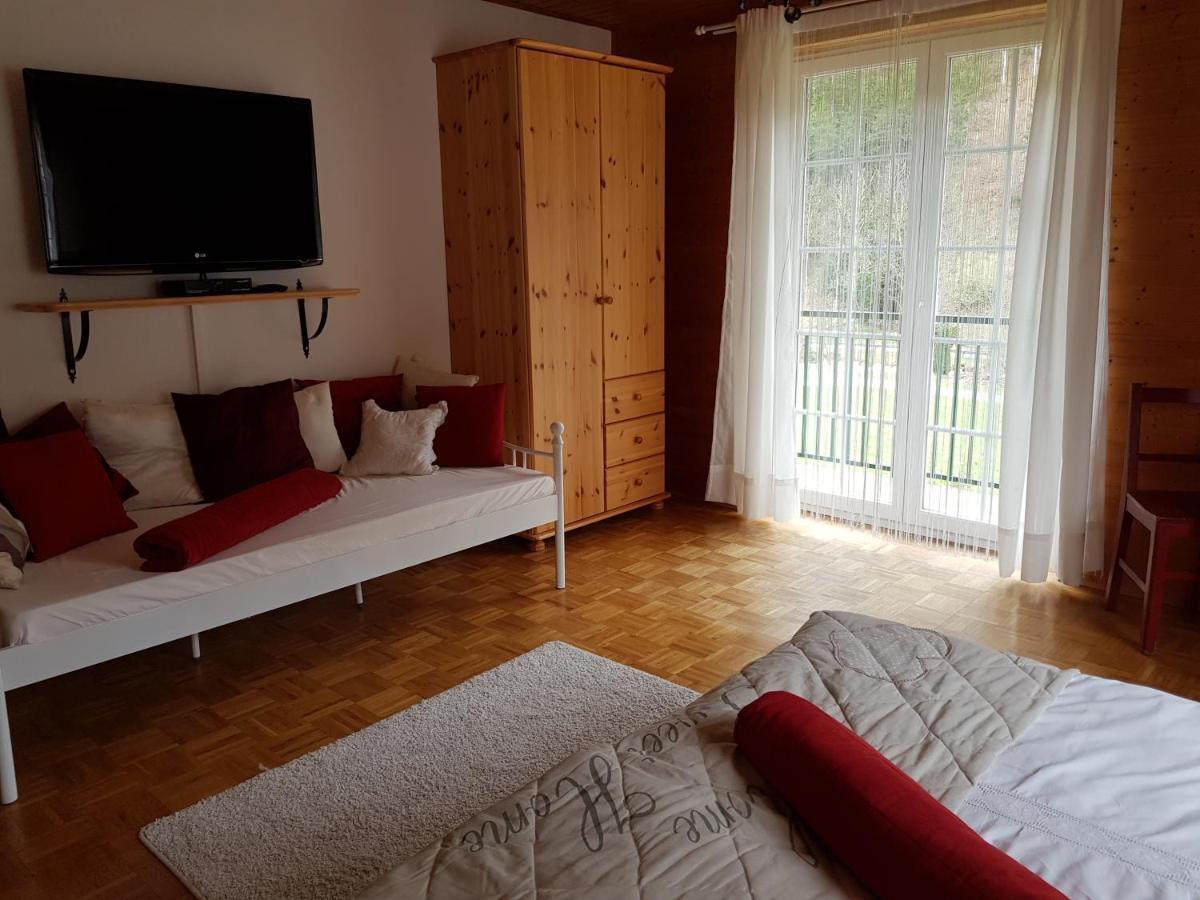 Feriendomizil Wetzelberger Apartment Monichwald Luaran gambar